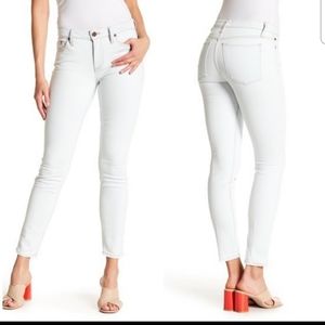 Alice+Olivia Walk This Way Jeans